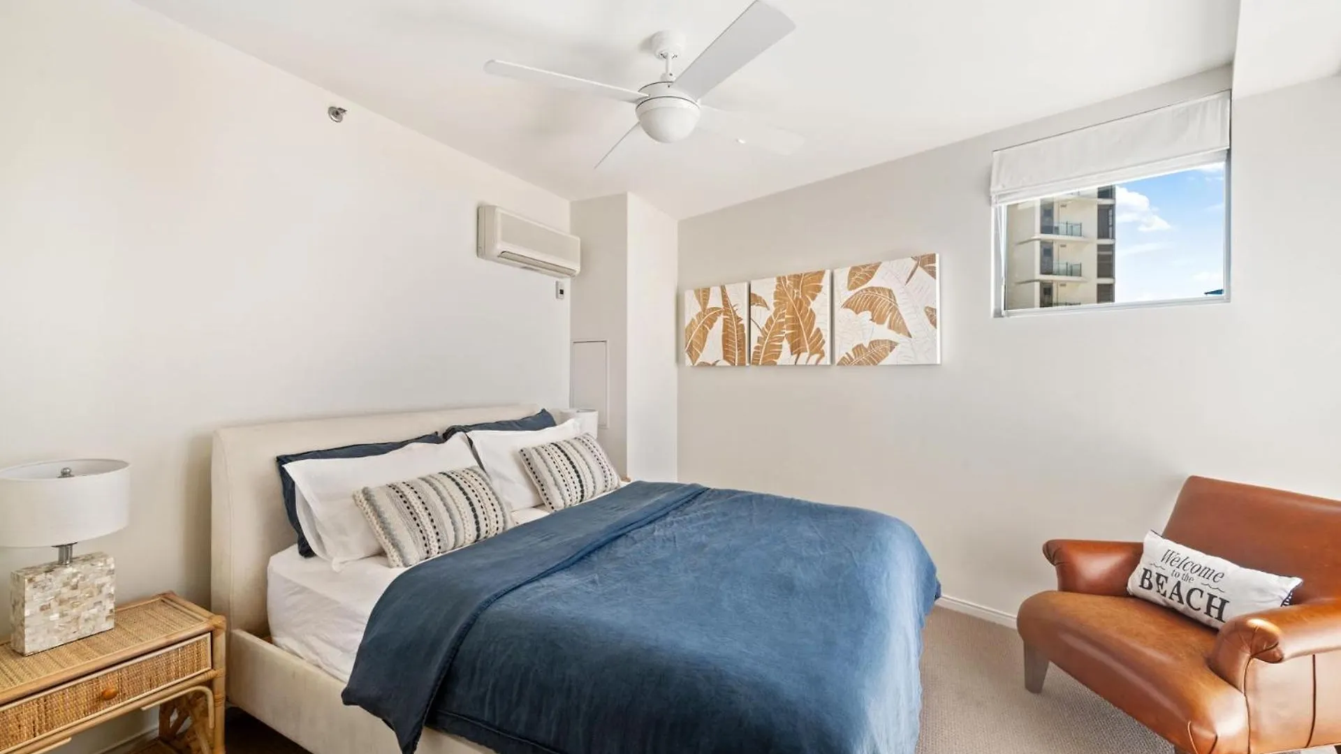 3 Bedroom Luxurious And Spacious Apartment One Street Away From Beach location