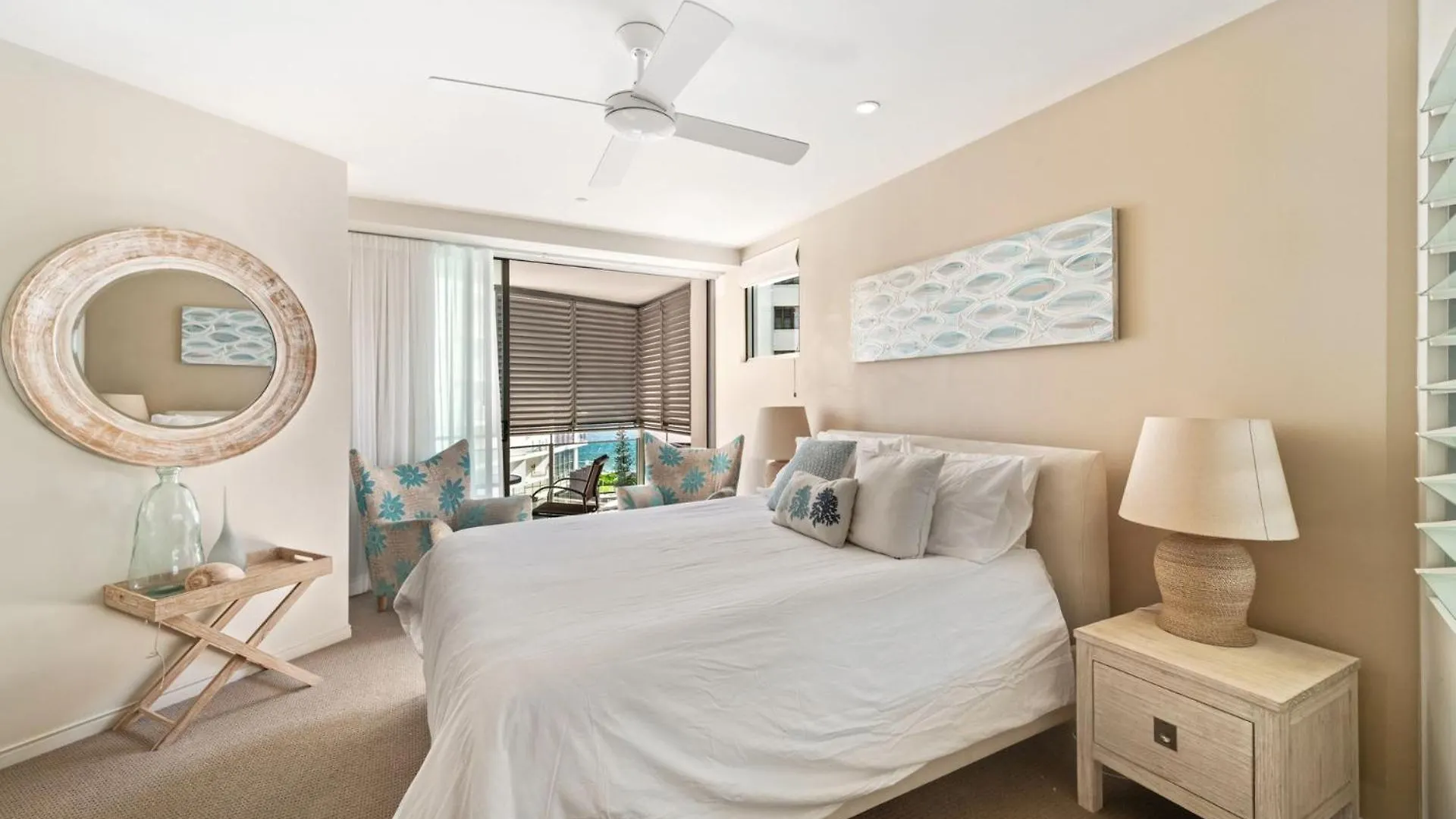 3 Bedroom Luxurious And Spacious Apartment One Street Away From Beach Mooloolaba 0*,  Australia